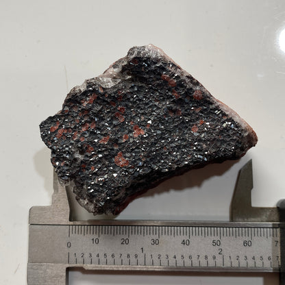 HEMATITE UNUSUAL SPECIMEN FROM ULLCOATS MINE, CUMBRIA 92g MF1196