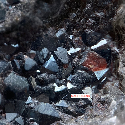 HEMATITE UNUSUAL SPECIMEN FROM ULLCOATS MINE, CUMBRIA 92g MF1196