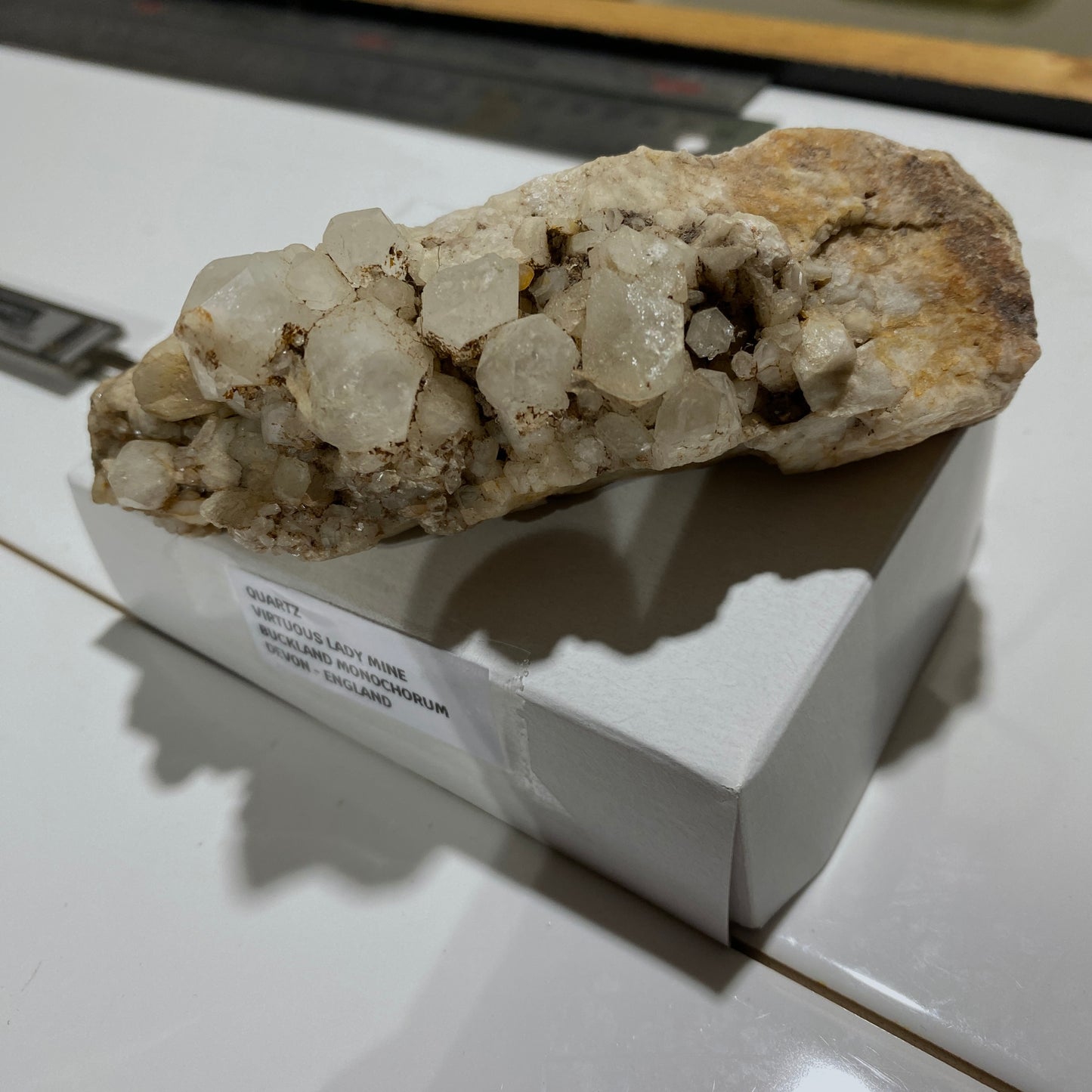 QUARTZ ASSEMBLAGE - VIRTUOUS LADY MINE, BUCKLAND MONOCHORUM, DEVON, ENGLANF 250g. MF4059