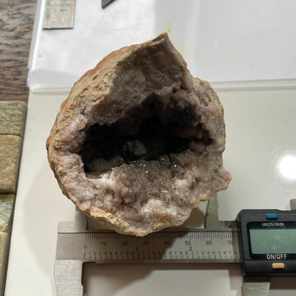 QUARTZ GEODE WITH GOETHITE [ETC] - DULCOTE QUARRY, SOMERSET, ENGLAND 354g MF1188