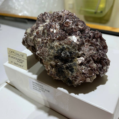 LEPIDOLITE MICA - VARUTRASK, SKELLEFTEA, SWEDEN  400g MF1282
