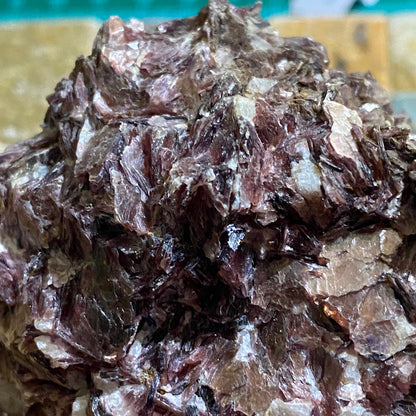 LEPIDOLITE MICA - VARUTRASK, SKELLEFTEA, SWEDEN  400g MF1282