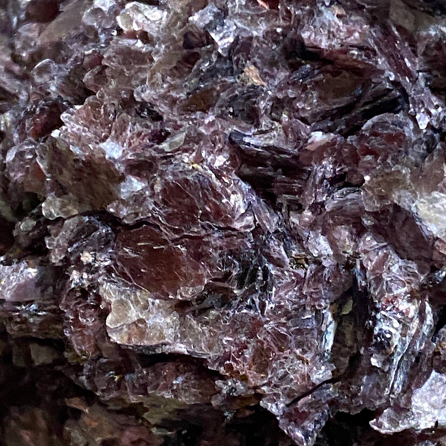 LEPIDOLITE MICA - VARUTRASK, SKELLEFTEA, SWEDEN  400g MF1282