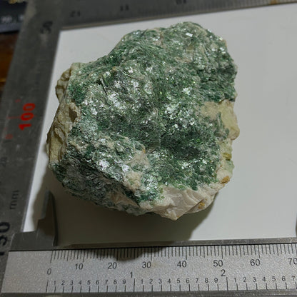 FUCHSITE MICA - GRAVES MOUNTAIN, GEORGIA,  U.S.A. 200g MF4055