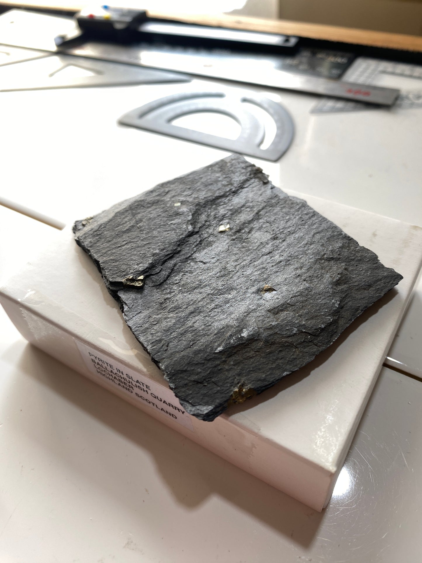 PYRITE IN SLATE : BALLACHULISH QUARRY, LOCHABER, HIGHLAND SCOTLAND 63g MF4902