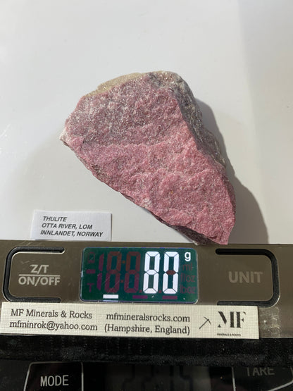 THULITE WITH PIEDMONTITE : OTTA RIVER, LOM, INNLANDET, NORWAY  80g MF4892