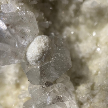 IMPRESSIVE MULTI- MINERAL SPECIMEN FROM MALAD QUARRY, INDIA 430g MF1267