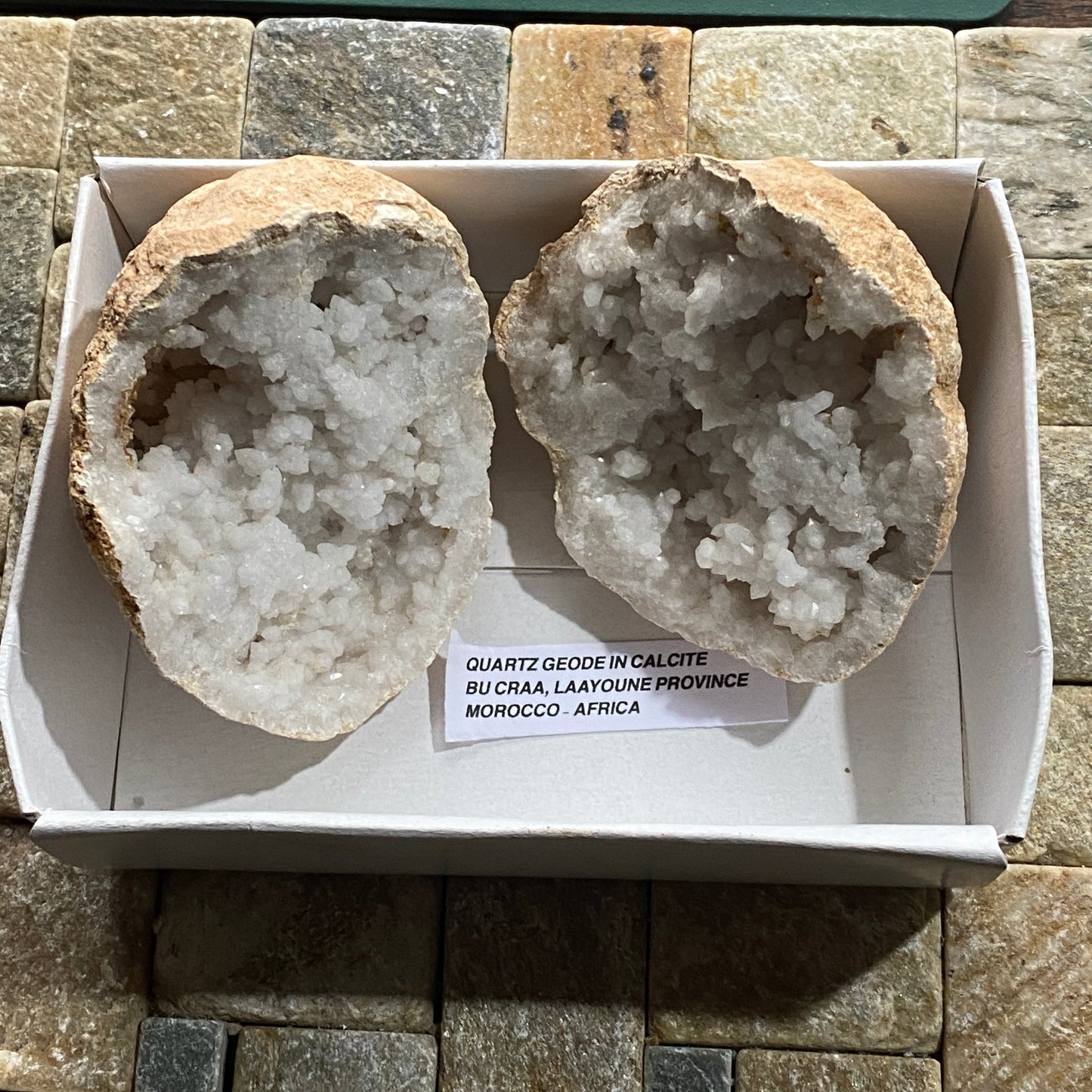 QUARTZ GEODE [NODULE] - BU CRAA, MOROCCO 182g. MF4050