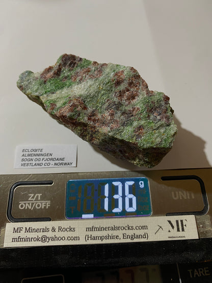 ECLOGITE : ALMENNINGEN,  SOGN OG FJORDANE, VESTLAND, NORWAY. 136g MF4896