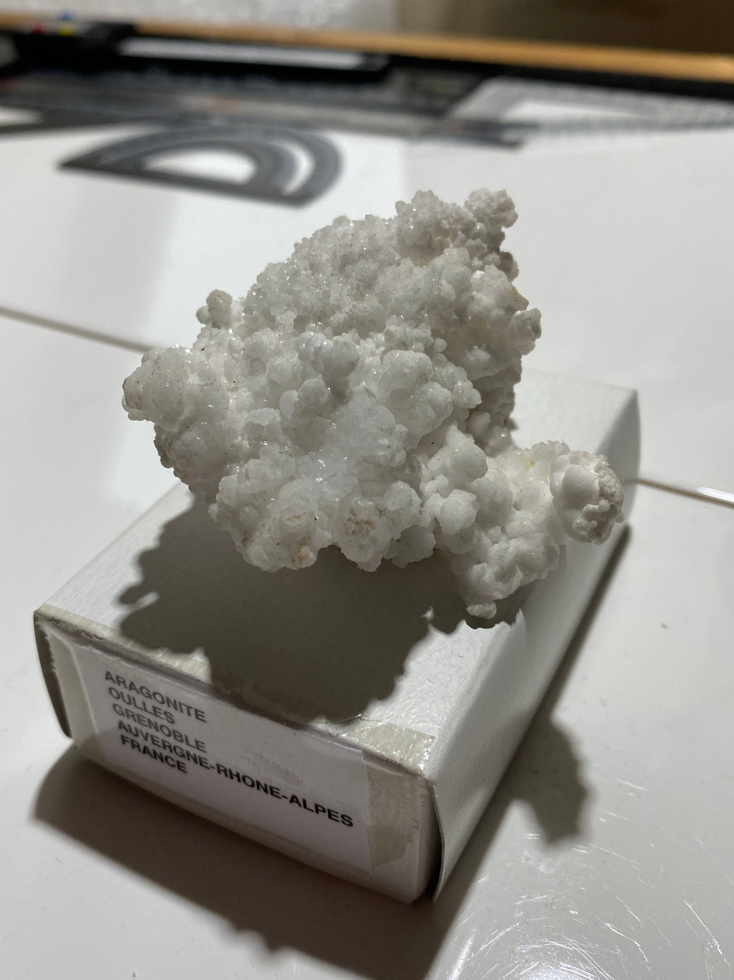 ARAGONITE : OULLES, GRENOBLE, AUVERGINE-RHONE-ALPES, FRANCE 47g MF4903