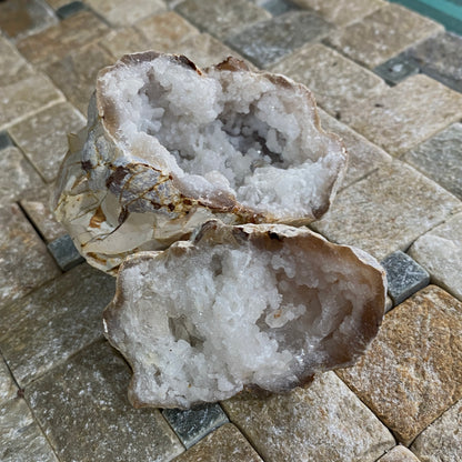 QUARTZ GEODE NODULE IN CALCITE MATRIX - BU CRAA, MOROCCO 140g MF4045