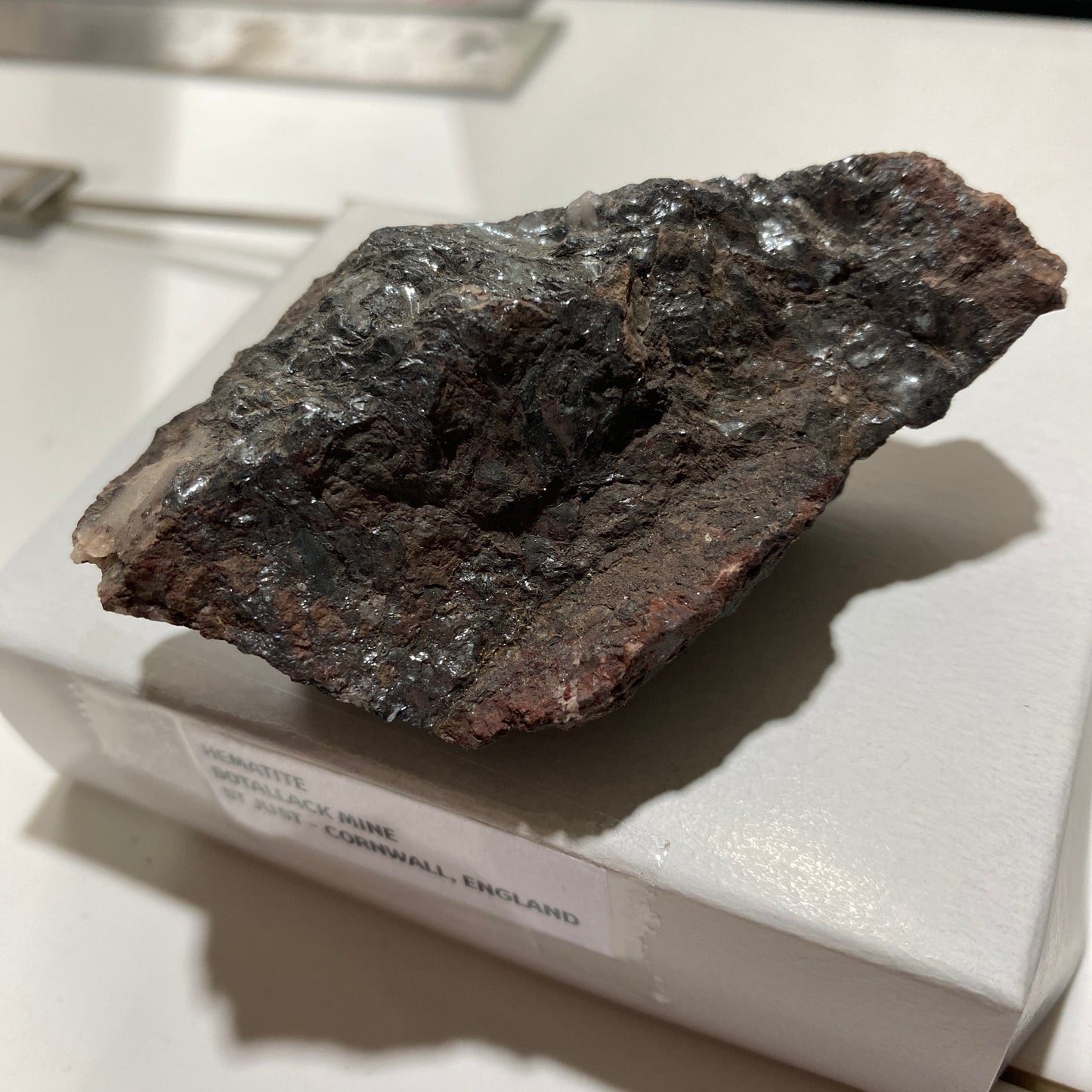 HEMATITE - BOTALLACK MINE, ST JUST, CORNWALL  152g. MF4042