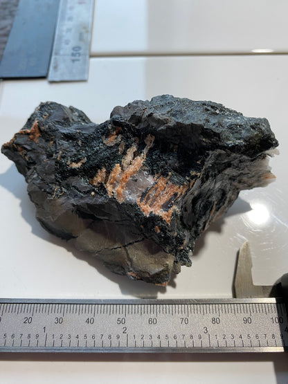 MICACEOUS HEMATITE [SPECULARITE] : DUNKELD QUARRY, PERTHSHIRE, SCOTLAND 192g MF4905