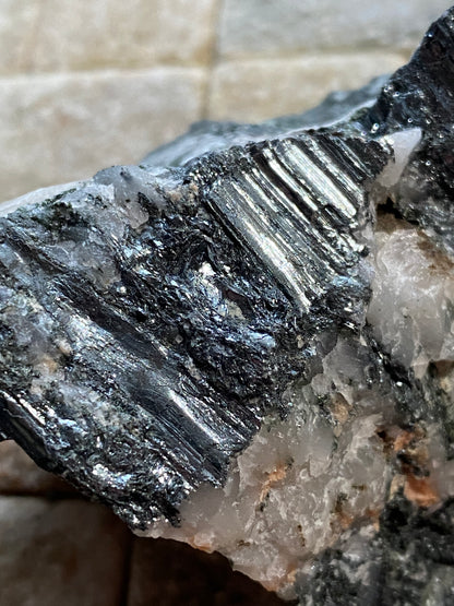 MICACEOUS HEMATITE [SPECULARITE] : DUNKELD QUARRY, PERTHSHIRE, SCOTLAND 192g MF4905