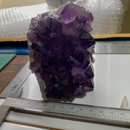 AMETHYST QUARTZ - GOBOBOSEB MOUNTAINS, ERONGO REGION, NAMIBIA. 675g MF4065