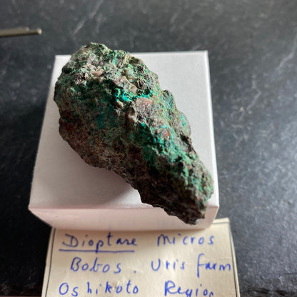 DIOPTASE ON MATRIX, ALT BOBOS MINE, OSHIKOTO, NAMIBIA 47g MF1666