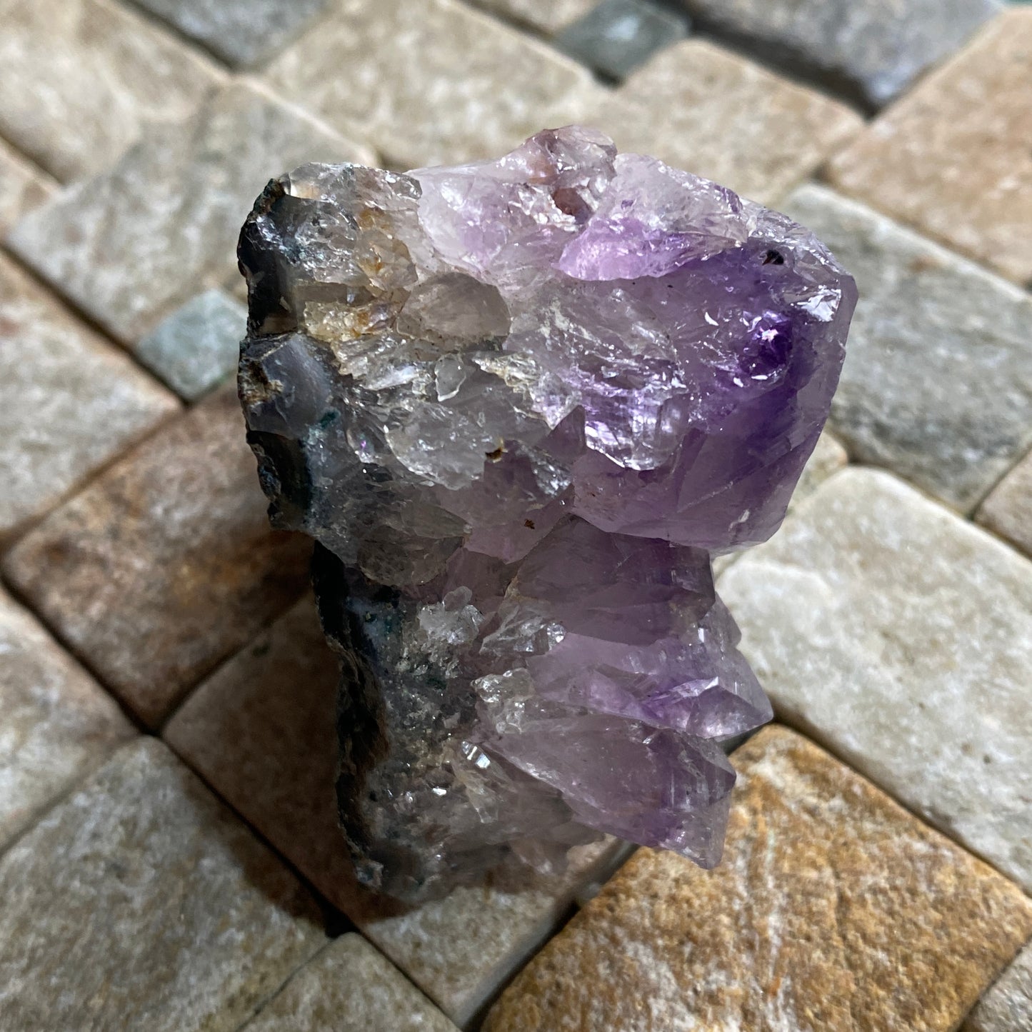 AMETHYST QUARTZ - WHEAL REMFRY CHINA CLAY PIT CORNWALL  90g. MF4066