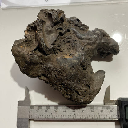 STILPNOSIDERITE - SAMIRESY, VAKINANKARATRA, MADAGASCAR 411g  MF1226