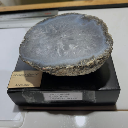 QUARTZ/CHALCEDONY GEODE - OJO CALIENTE, ZACATAS, MEXICO 240g MF1278