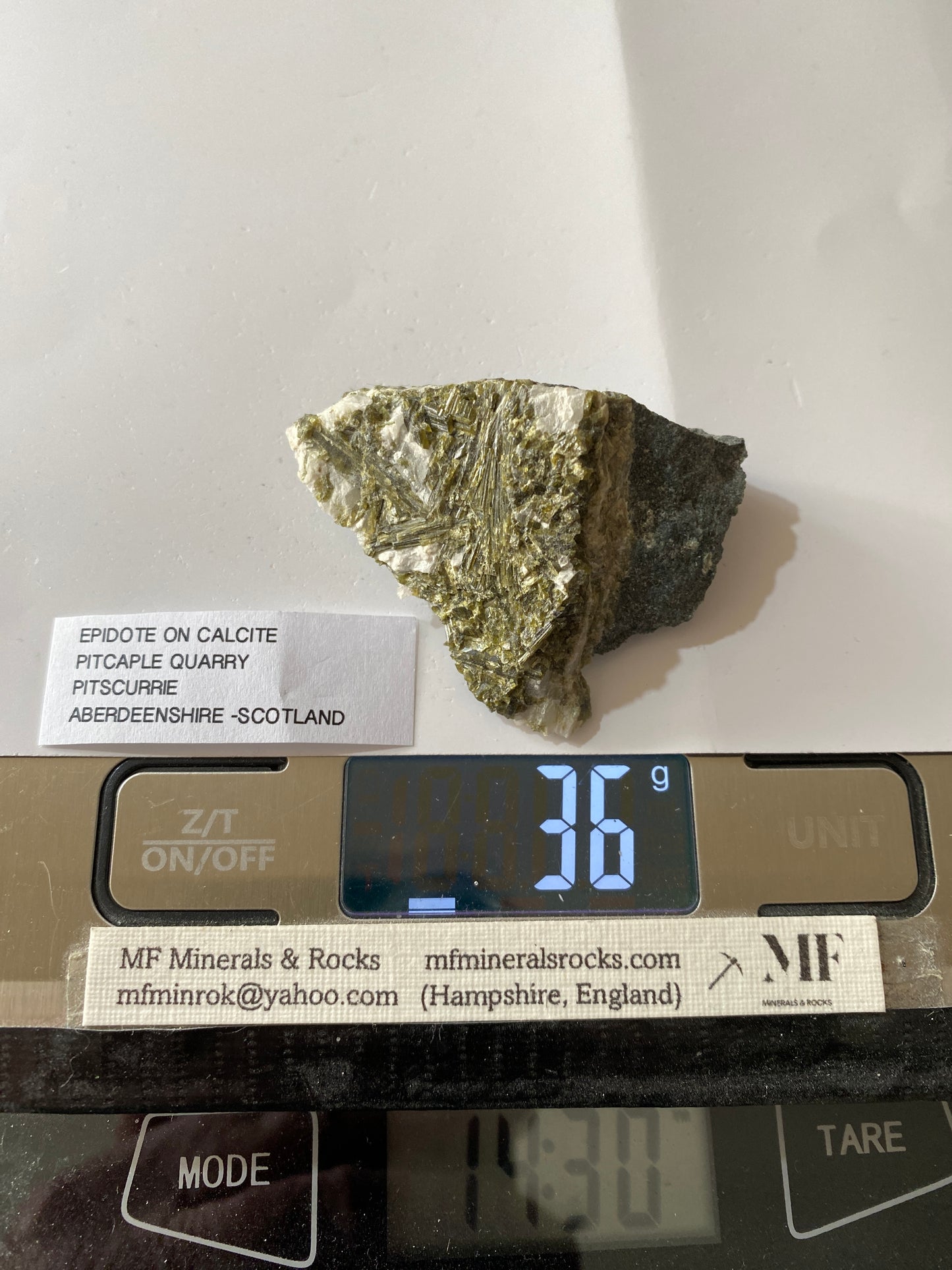 EPIDOTE ON CALCITE : PITCAPLE QUARRY, PITSCURRIE, SCOTLAND 36g MF4911