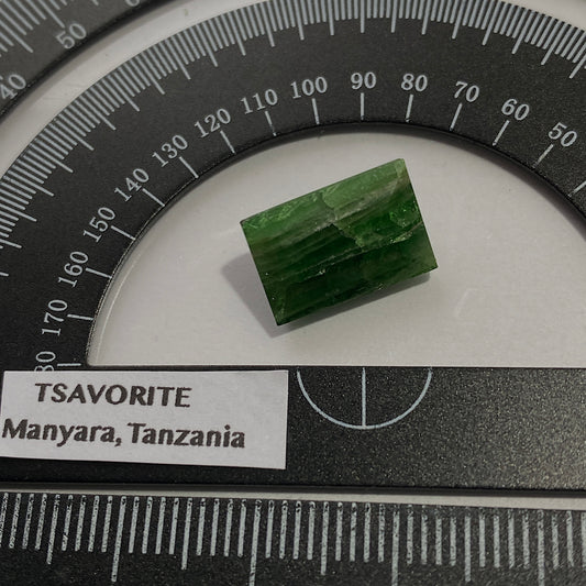 TSAVORITE GARNET GEMSTONE - MERALANI HILLS, LELATEMA MOUNTAINS, MANYARA, TANZANIA 7.72Ct MFG5341