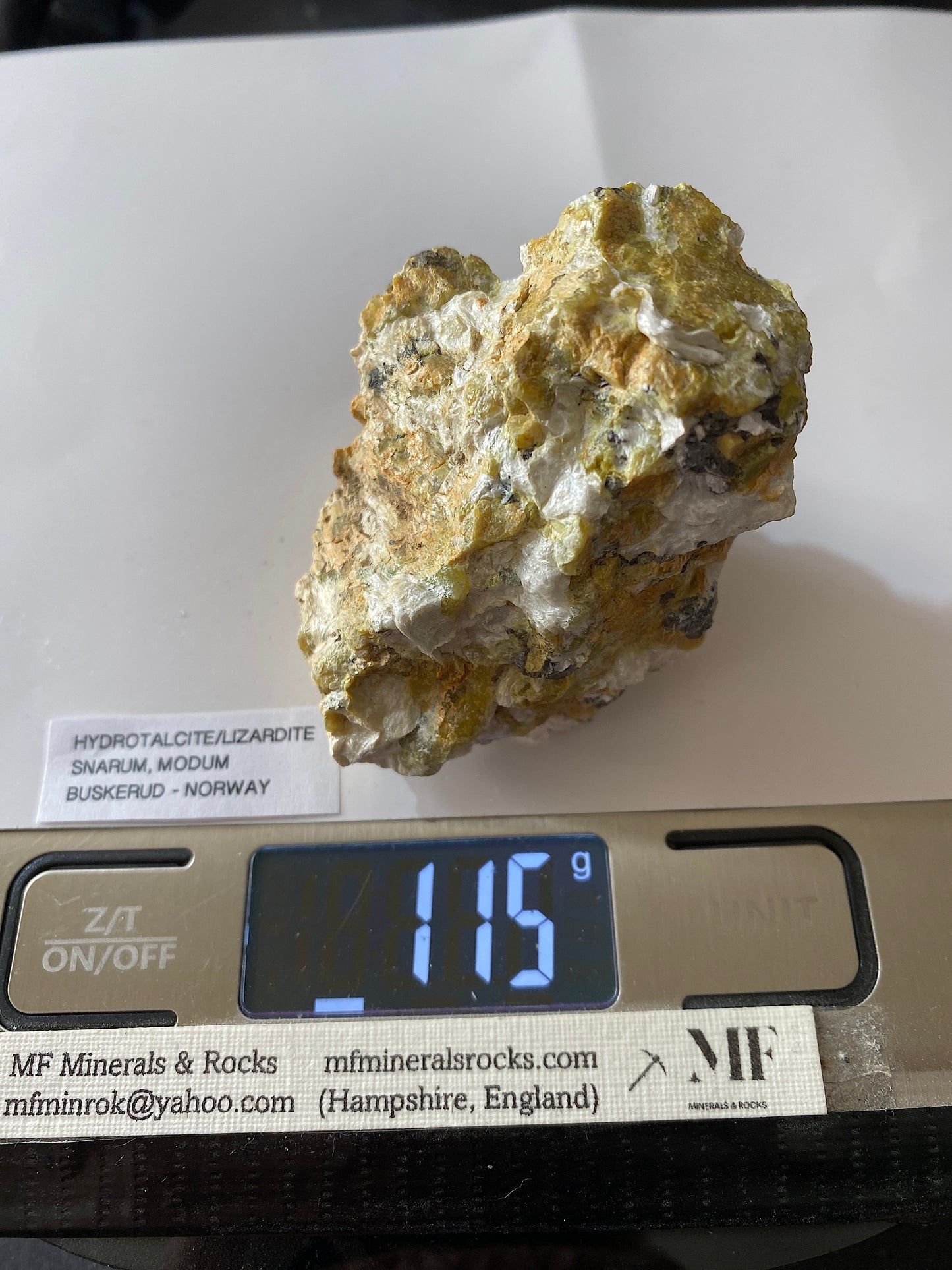 HYDROTALCITE/LIZARDITE : SNARUM, MODUM, BUSKERUD, NORWAY 115g. MF4912