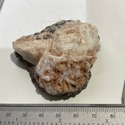 STILBITE - NASHIK, MAHARASHTRA, INDIA. 60g MF4069