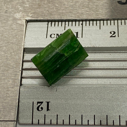 TSAVORITE GARNET GEMSTONE - MERALANI HILLS, LELATEMA MOUNTAINS, MANYARA, TANZANIA 7.72Ct MFG5341