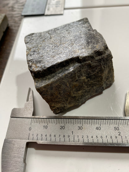 DOLOMITE :    SELASVATN, FIANE, AGDER COUNTY, NORWAY       157g        MF4914