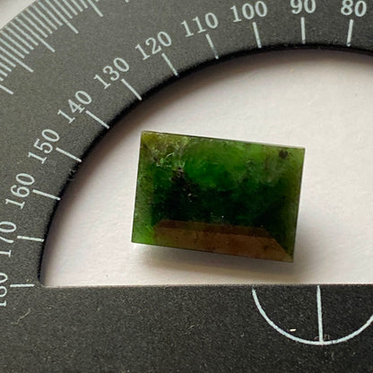 TSAVORITE GARNET - MERALANI HILLS, LELATEMA MTS., MANYARA, TANZANIA  6.25Ct MFG5344
