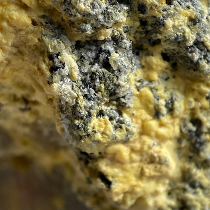 TELLURIUM/TELLURITE/SPIROFFITE ETC, LA BAMBOLLA MINE, MEXICO  10g MF1671