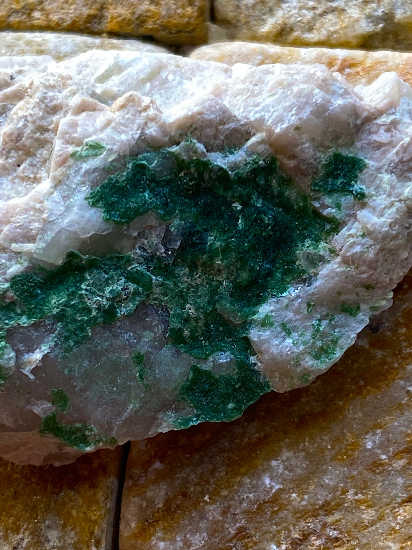 LIBETHENITE : GUNHEATH CHINA CLAY PIT, STENALEES, CORNWALL  7g MF1865