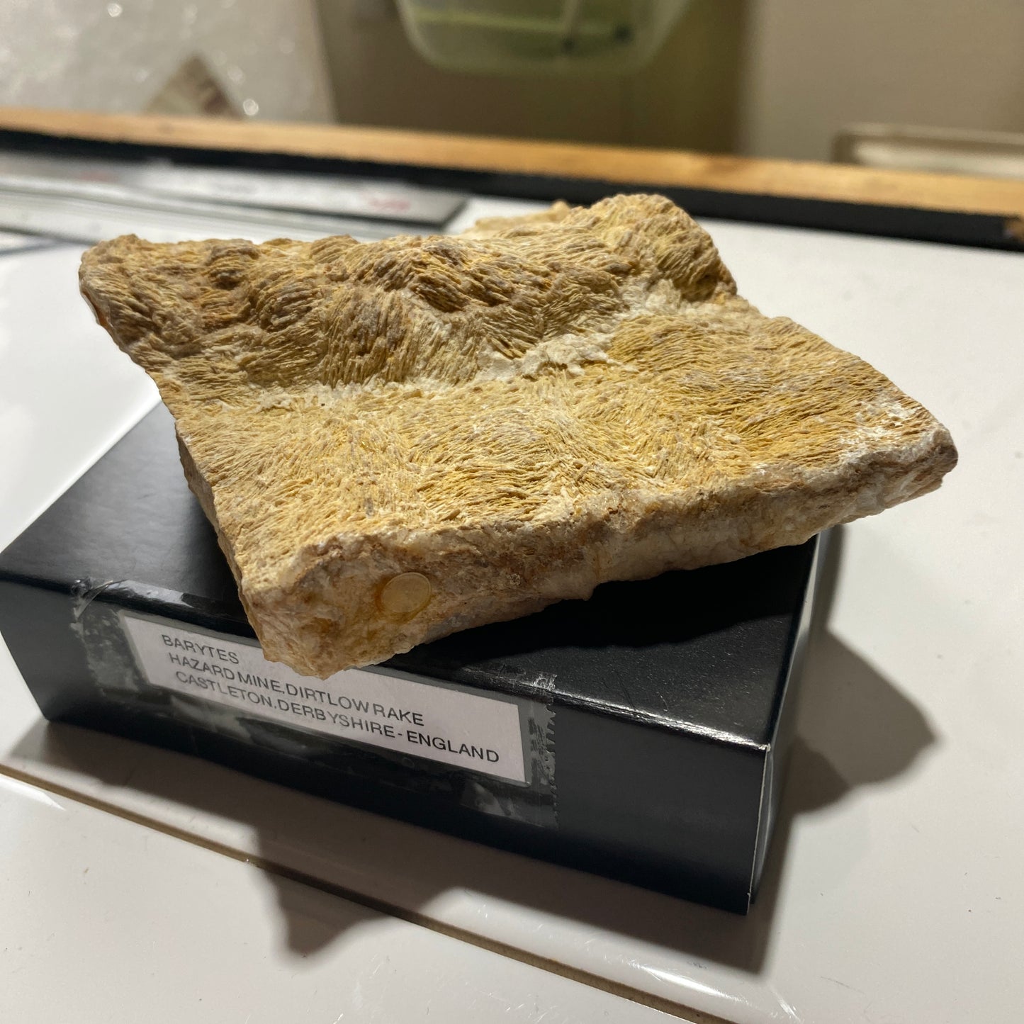 BARYTES UNUSUAL SPECIMEN  - HAZARD MINE, DIRTLOW RAKE, CASTLETON, DERBYSHIRE 452g MF1236