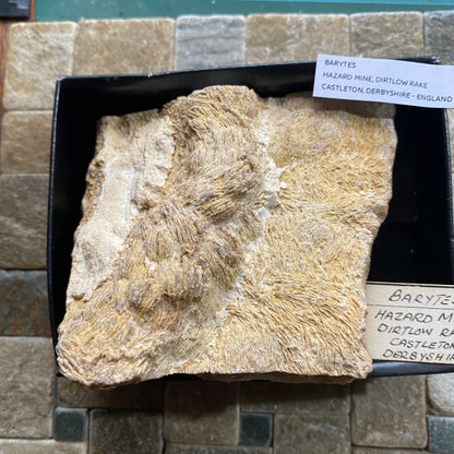 BARYTES UNUSUAL SPECIMEN  - HAZARD MINE, DIRTLOW RAKE, CASTLETON, DERBYSHIRE 452g MF1236