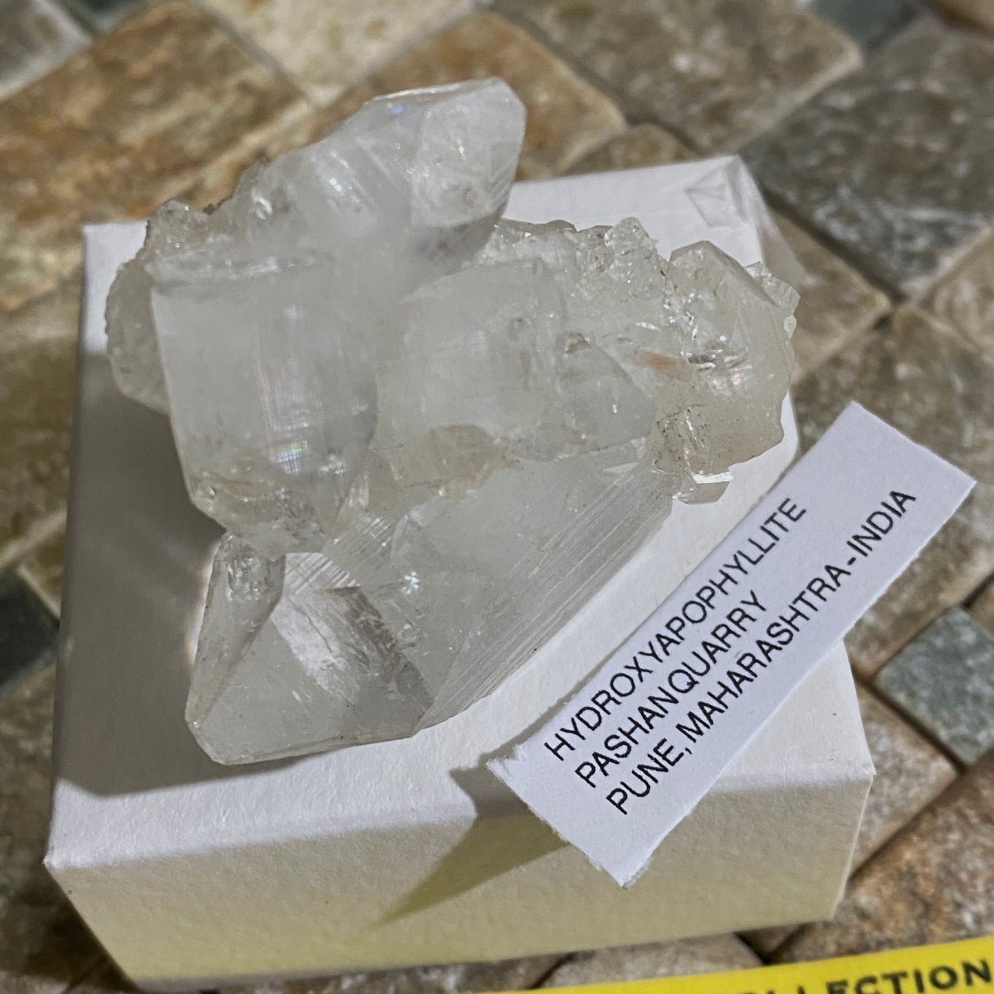 HYDROXYAPOPHYLLITE EXCEPTIONAL CLARITY - PUNE, INDIA. 34g. MF4082