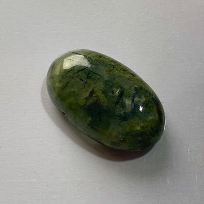 PREHNITE GEMSTONE : MATIA, KAYES REGION, MALI, AFRICA 29.14Ct MFG5428