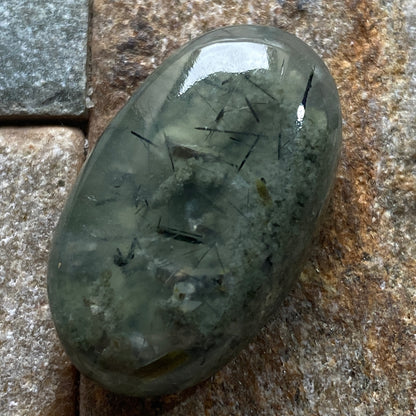 PREHNITE GEMSTONE : MATIA, KAYES REGION, MALI, AFRICA 29.14Ct MFG5428