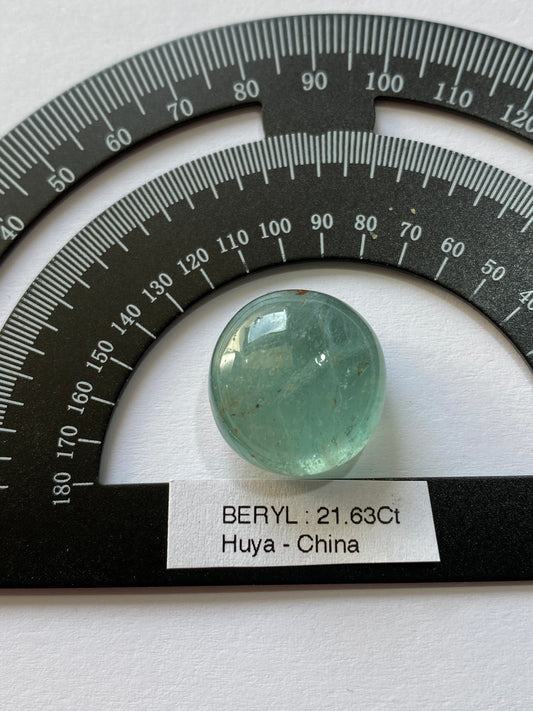 BERYL UNUSUAL GEMSTONE : PINGWU BERYL MINE, HUYA, SICHUAN, CHINA LARGE 21.63Ct MFG4926