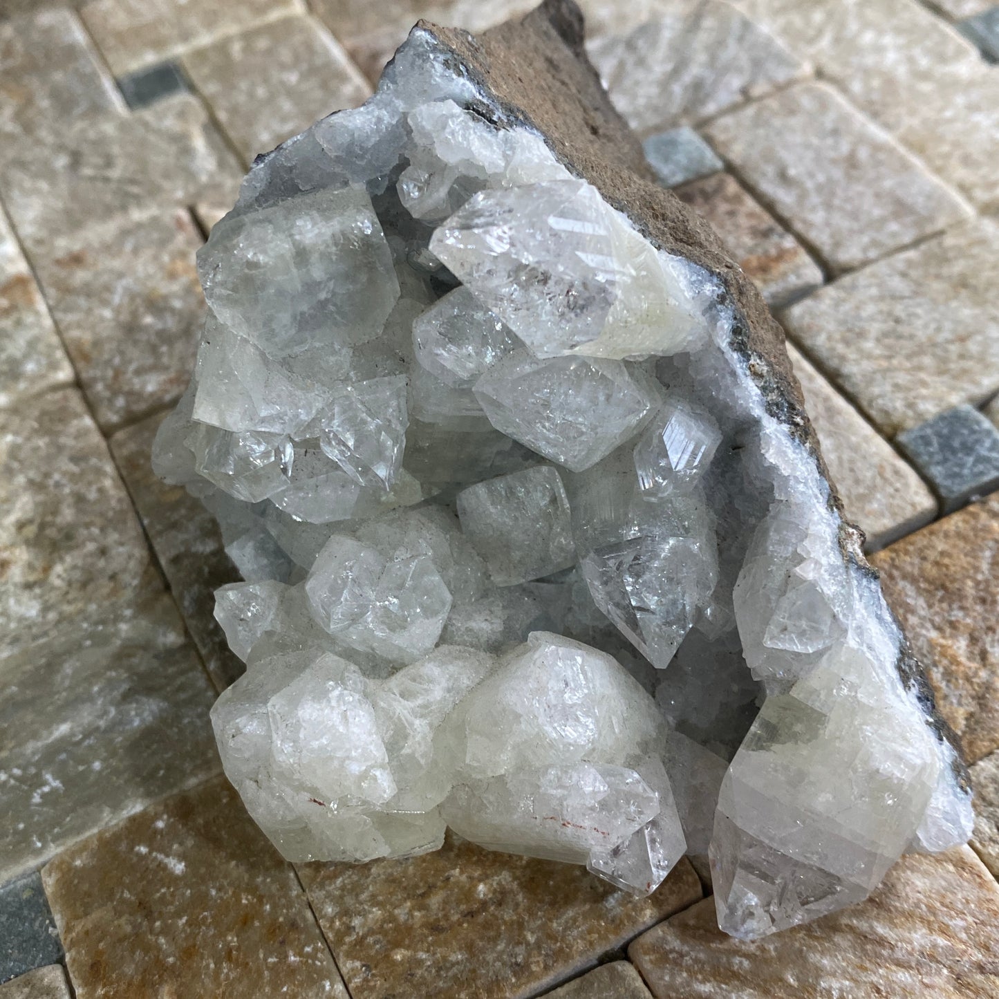 APOPHYLLITE - LONAVALE, PUNE, MAHARASHTRA, INDIA. 246g. MF4087