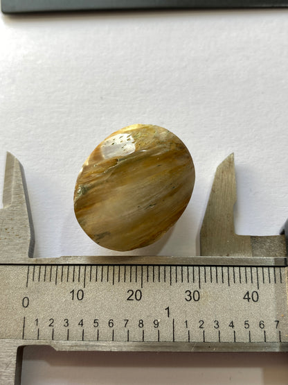 QUARTZ GEMSTONE : SOLWEZI DISTRICT, NORTH WEST PROVINCE, ZAMBIA  LARGE 43.19Ct MFG4937