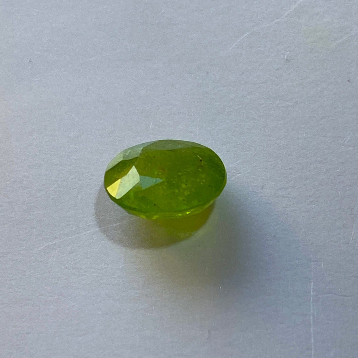 PERIDOT GEMSTONE : SAPAT GALI, KAGHAN VALLEY, PAKISTAN  3.28Ct MFG5431