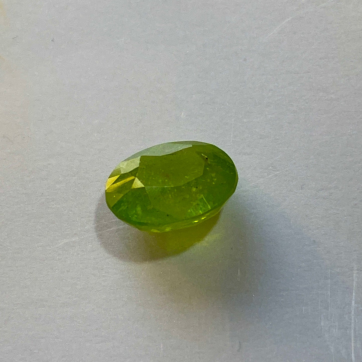 PERIDOT GEMSTONE : SAPAT GALI, KAGHAN VALLEY, PAKISTAN  3.28Ct MFG5431
