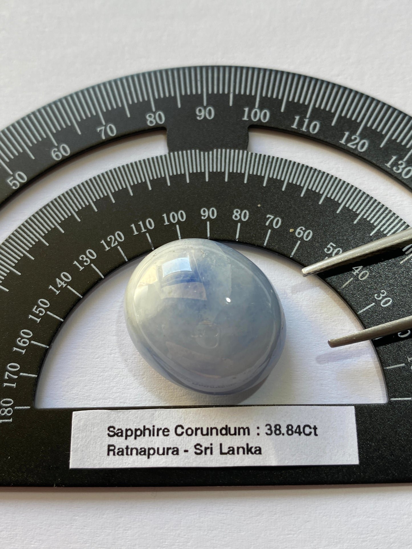 SAPPHIRE CORUNDUM GEMSTONE : RATNAPURA, SABARAGAMWA, SRI LANKA 38.84CT MFG4942