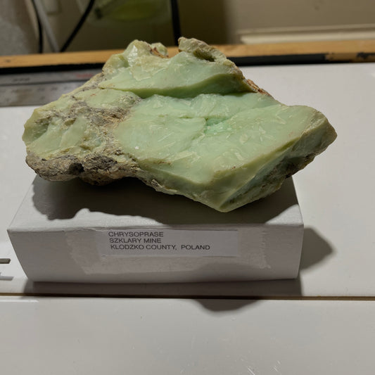 CHRYSOPRASE - SZKLARY MINE,  KLODZKO COUNTY, POLAND.  229g. MF4091