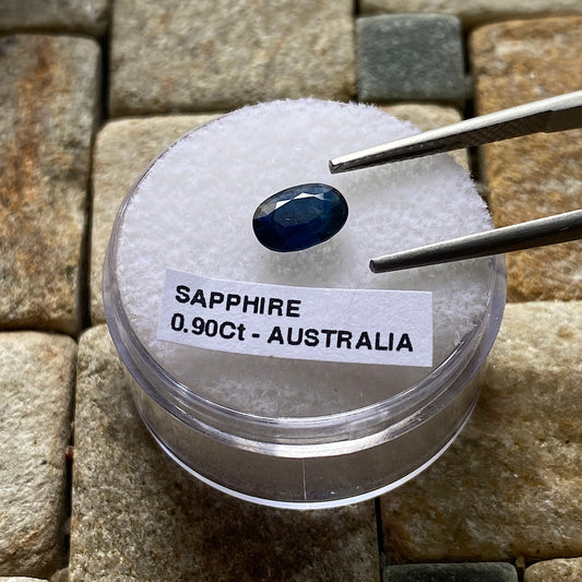 SAPPHIRE CORUNDUM GEMSTONE - INVERELL, N.S.W. AUSTRALIA 0.90Ct MFG5432