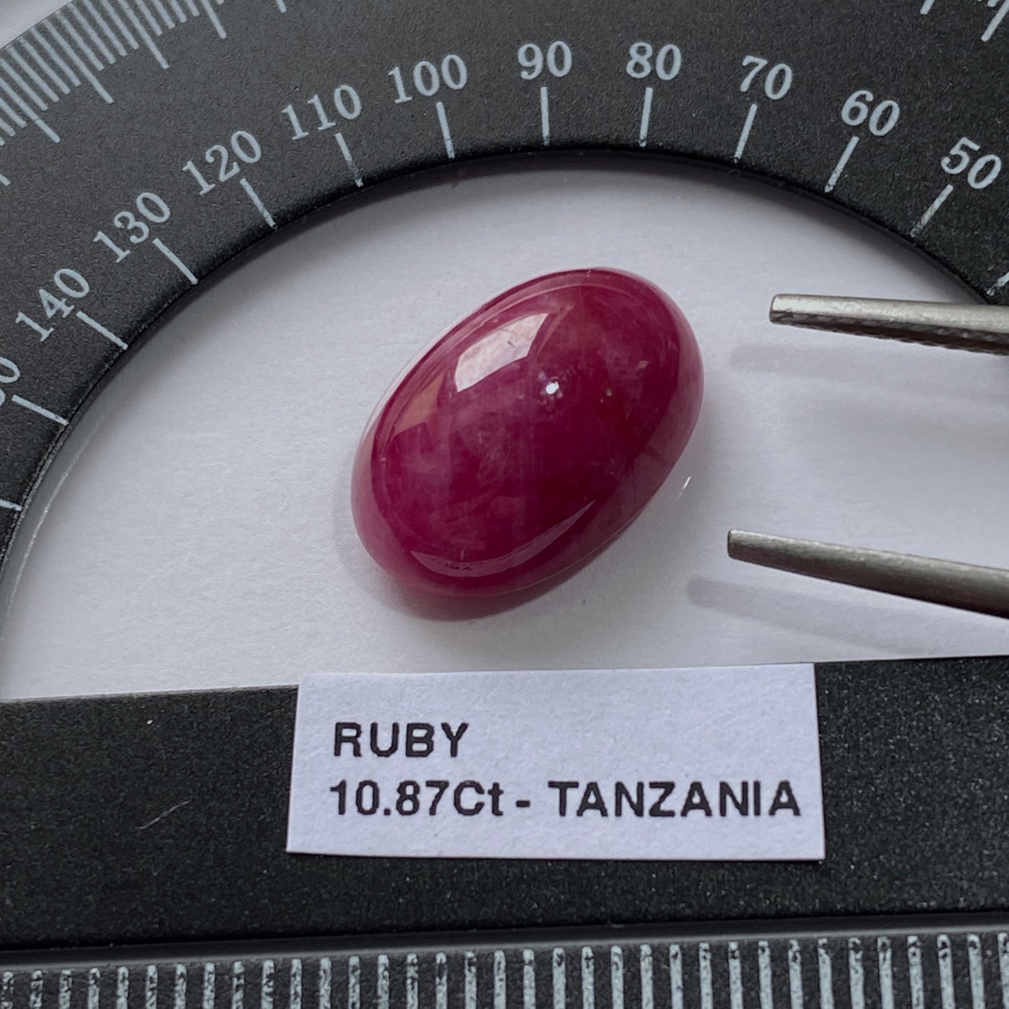 RUBY CORUNDUM TRATED GEMSTONE  : LONGIDO, TANZANIA 10.87Ct MFG5435