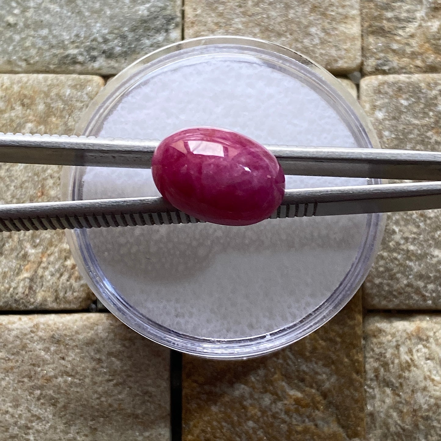 RUBY CORUNDUM TRATED GEMSTONE  : LONGIDO, TANZANIA 10.87Ct MFG5435