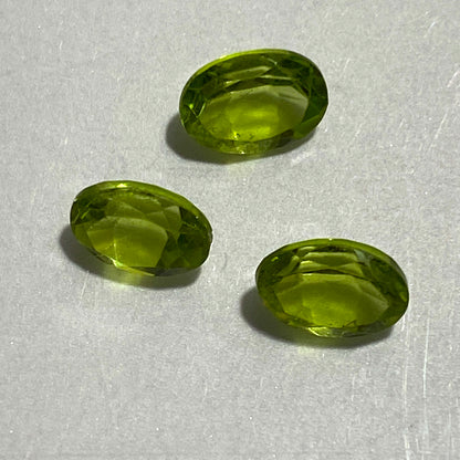 PERIDOT GEMSTONES x 3 : SAPIT GALI, KAGHAN VALLEY, PAKISTAN. 2.63Ct MFG5438