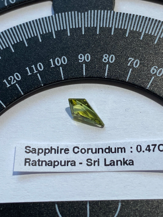SAPPHIRE CORUNDUM EXQUISITE NATURAL GEMSTONE : RATNAPURA, SRI LANKA 0.47Ct MFG4898