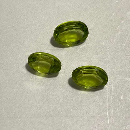 PERIDOT GEMSTONES x 3 : SAPIT GALI, KAGHAN VALLEY, PAKISTAN. 2.63Ct MFG5438